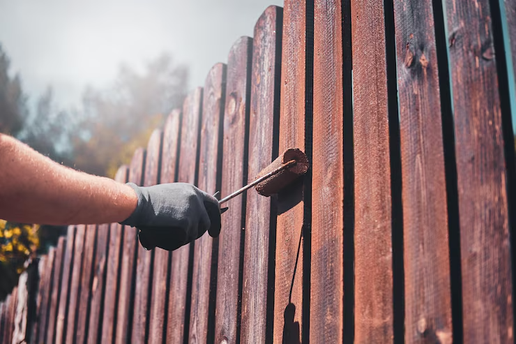 process-fence-renovation-bright-sunny-day-by-man-protective-gloves_613910-17102 process-fence-renovation-bright-sunny-day-by-man-protective-gloves_613910-17102